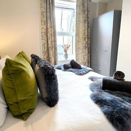 Carvetii - Anne House Room 2 - Dbl Bed First Floor En-Suite Carlisle  Bagian luar foto